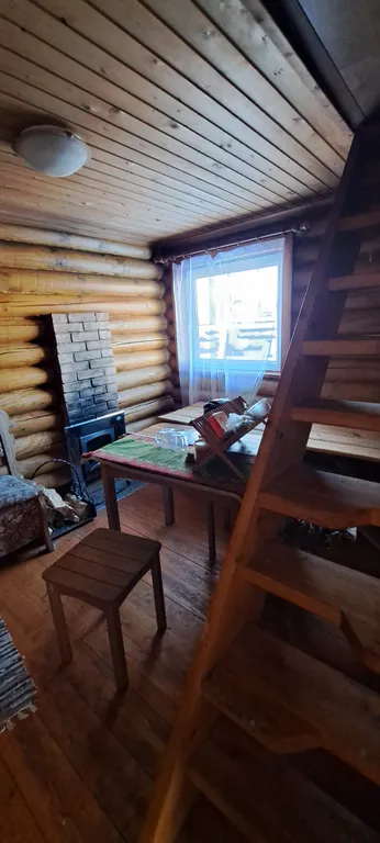 Дом в дубах