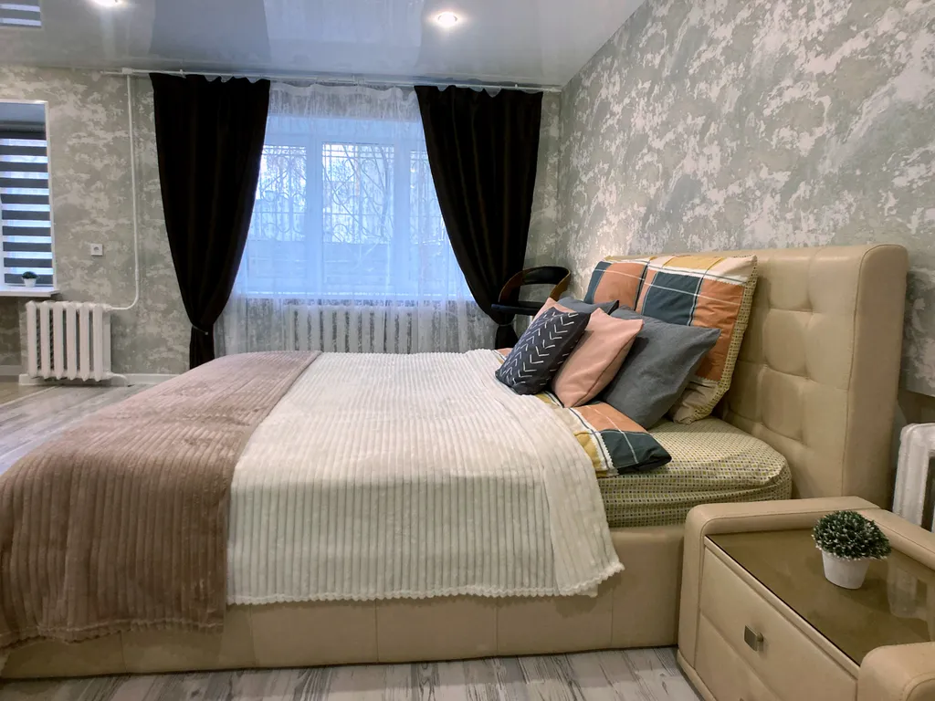 Студия у театра Театр, рядом парковка