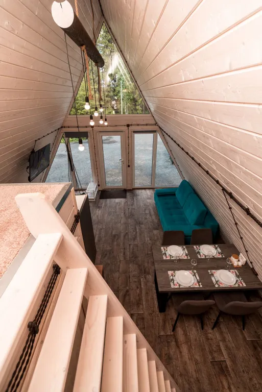 А фрейм 2 c видом на лес