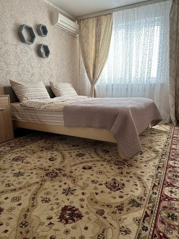 Чистая и комфортная квартира в микрорайоне Журавлики — аренда посуточно в Губкин