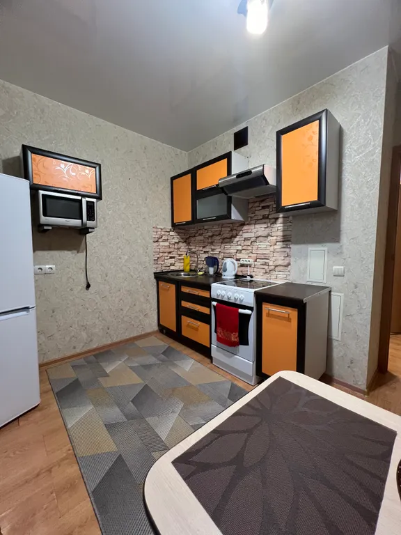 Квартира Уютная квартира с джакузи. — Красноярск