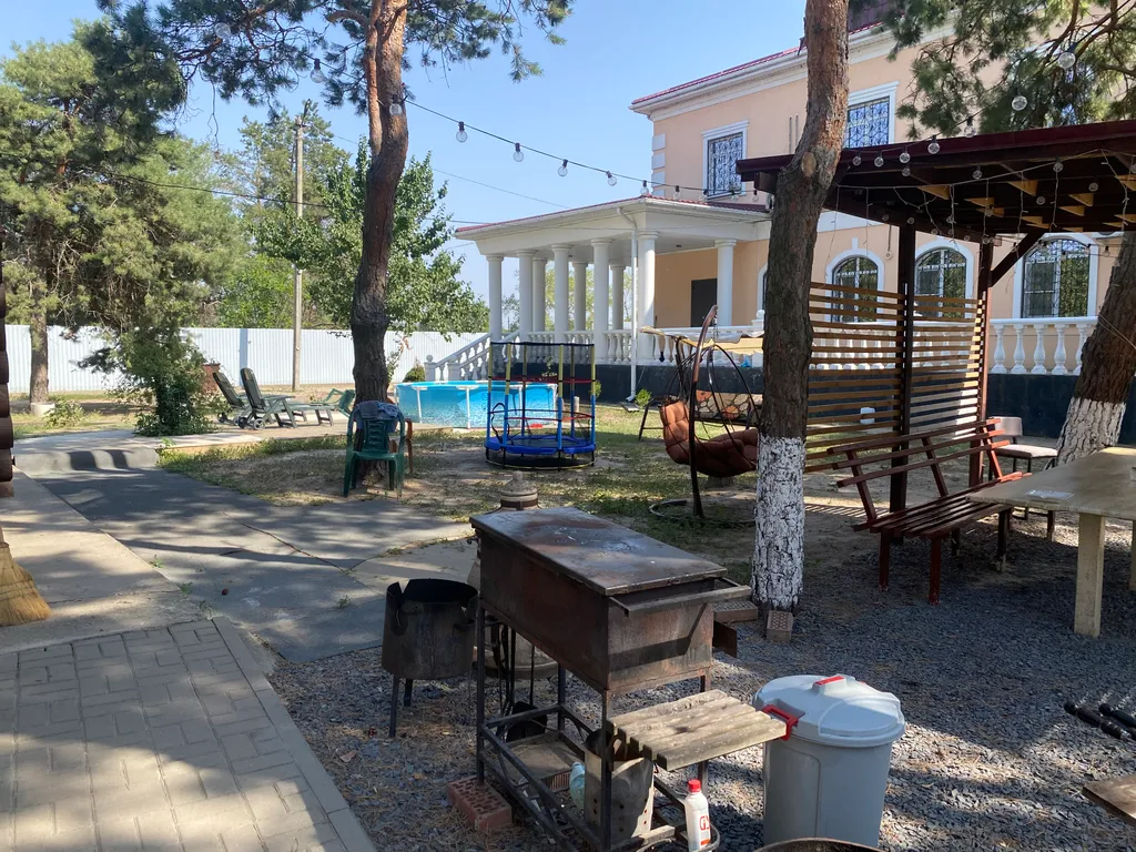 Дом на берегу