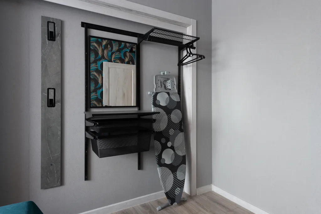 Дом у Святотроицкого монастыря