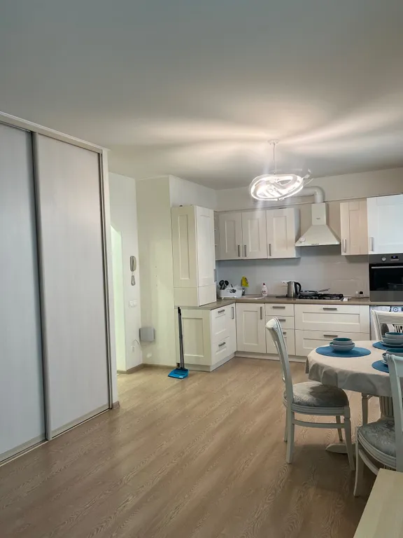 Уютная квартира с прекрасным ремонтом недалеко от кремля