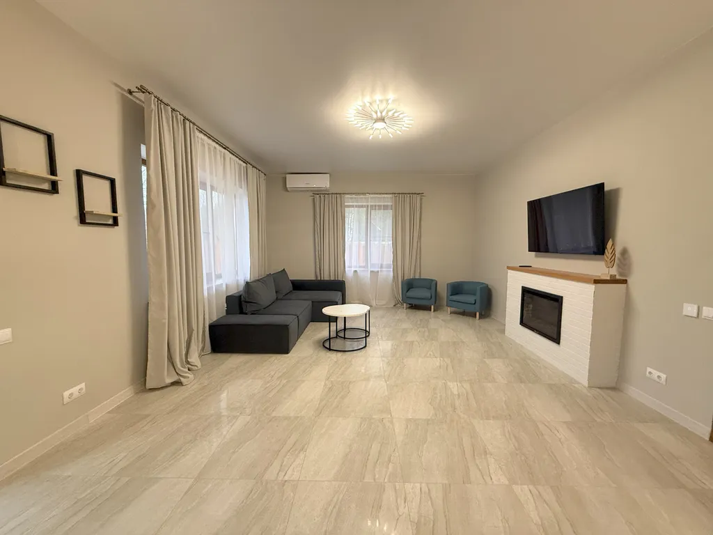 Новый уютный дом с баней у леса