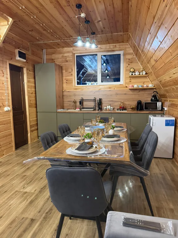 Новый уютный А-фрейм дом