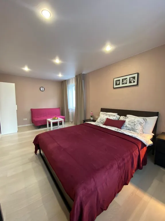 Квартира Квартира в 50 метрах до метро — Новосибирск