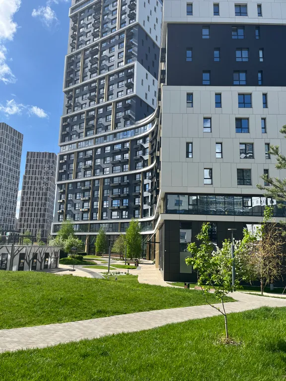 Квартира в клевер парке