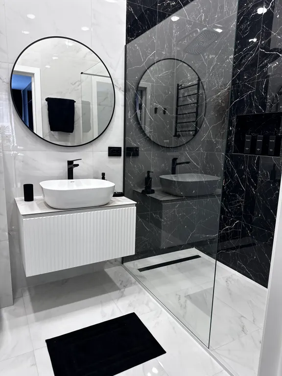 Идеальная чистая квартира в центре города с дизайнерским ремонтом