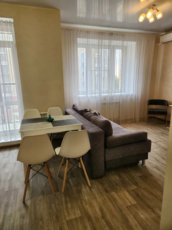 Уютная квартира в центре на берегу Иртыша