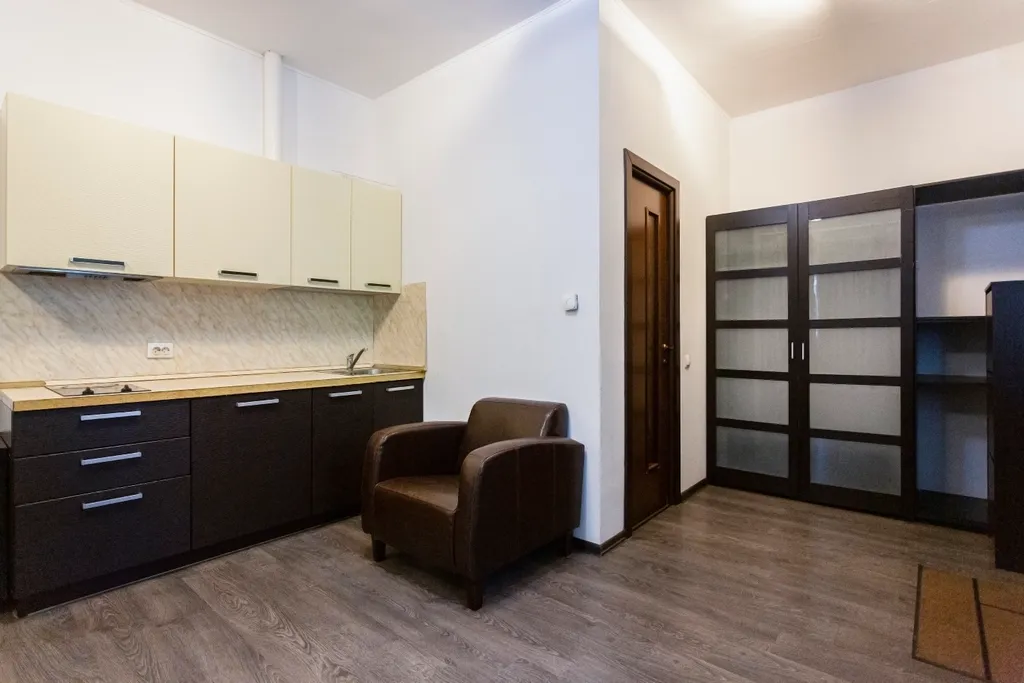 Дом с сауной и теннисными кортами