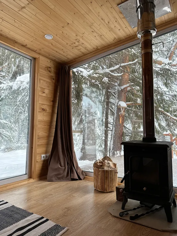 Дом в лесу с баней и чаном