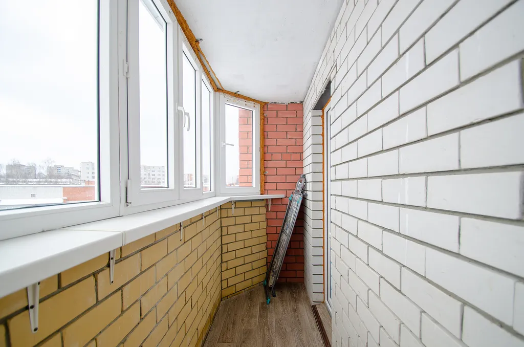 2 комнатная возле МТВ центра