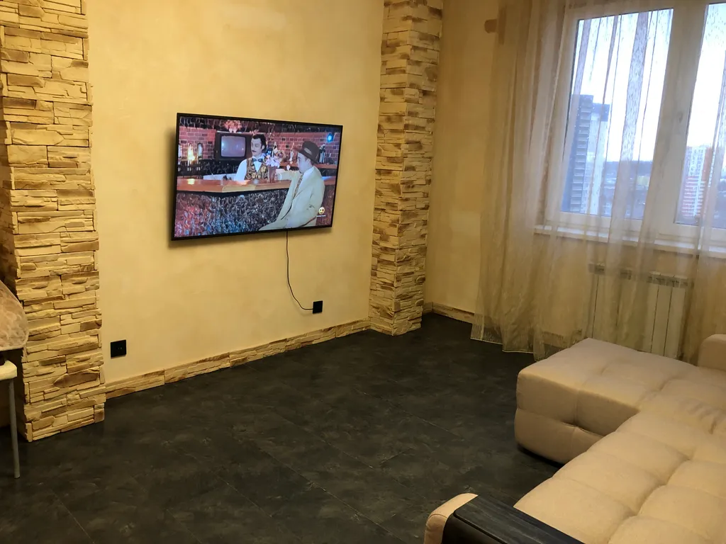 В Индустриальном районе тц Планета