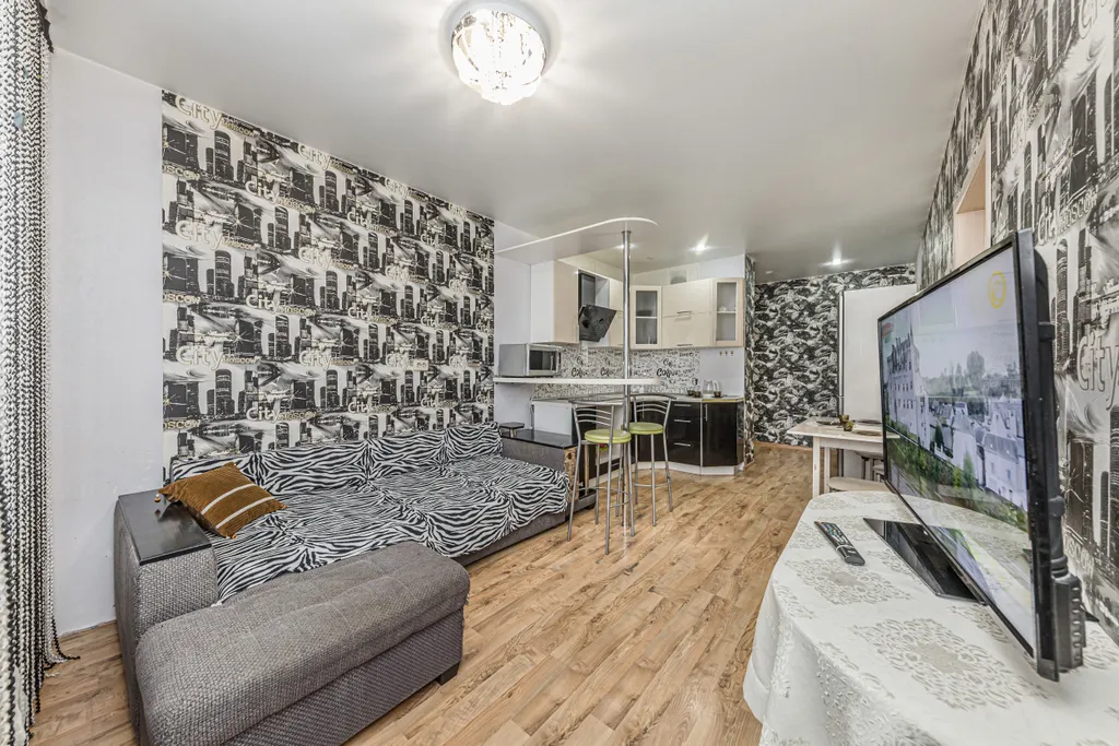 Большая трёшка в парковом близко Чвакуш