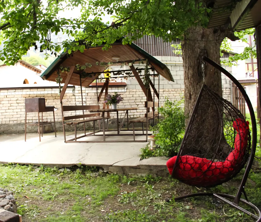 Коттедж Уютный двухэтажный дом — Архыз