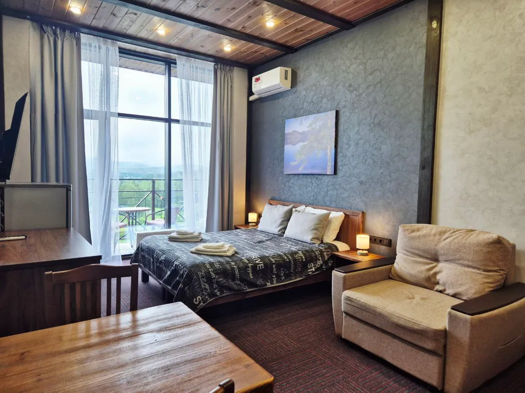 Квартира Захватывающий вид, панорамные окна и высокие потолки — аренда посуточно в Сыростан