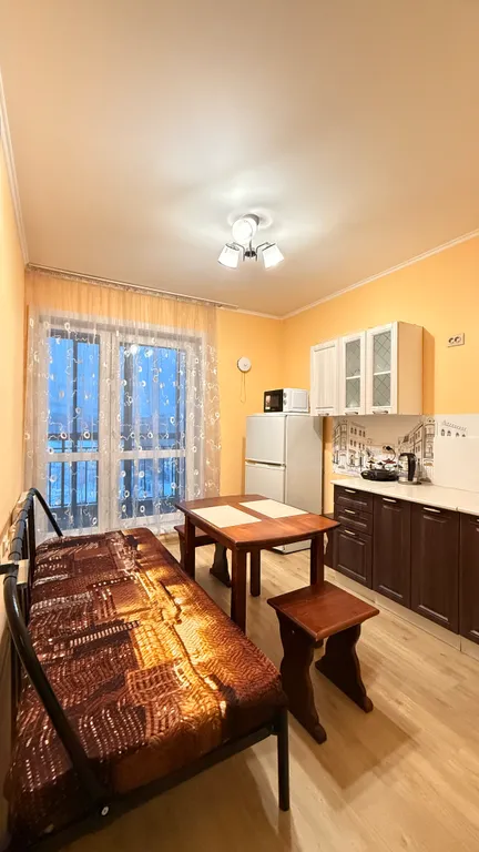 Комфортная квартира в центре возле ФСК, ЖД больниц, Байкал арены