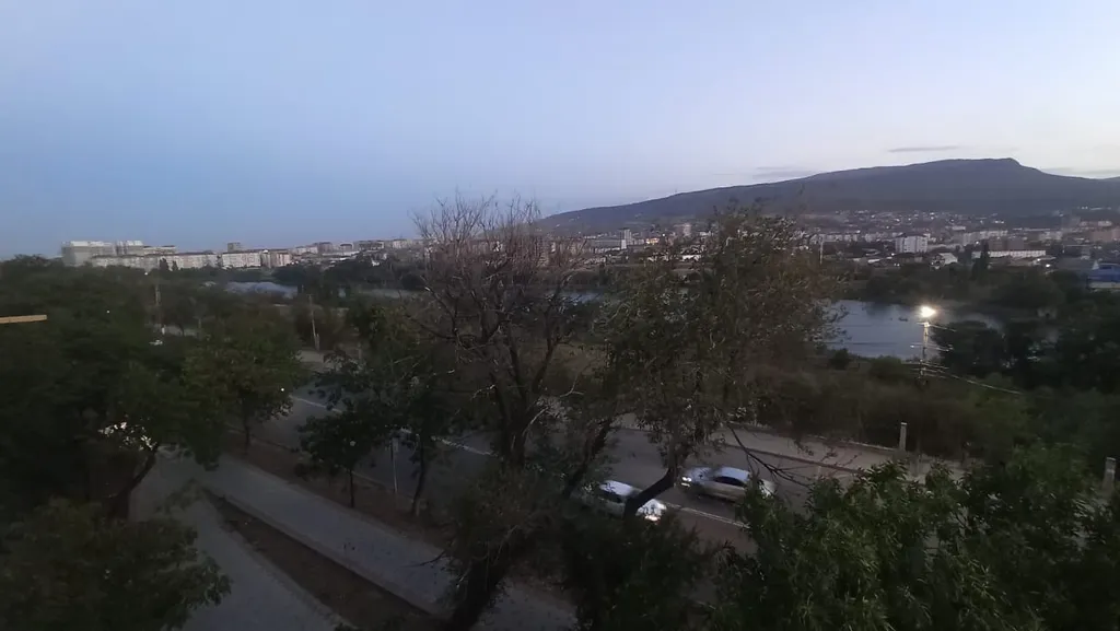 Двушка с шикарным видом на озеро