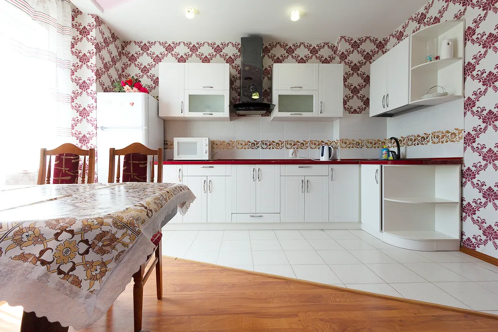 Просторная квартира (Уютный Дом)