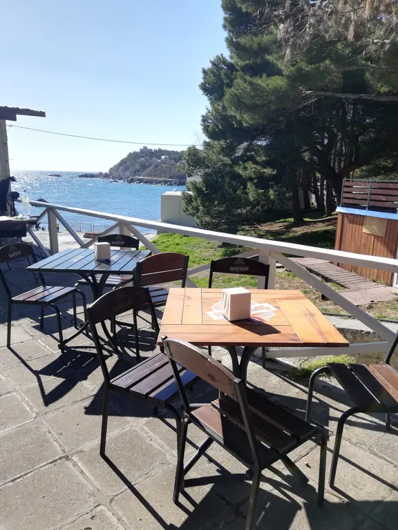 Уютная комнатка в квартирке Пальма у моря