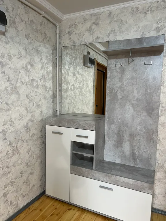 Огромная 4-комнатная квартира