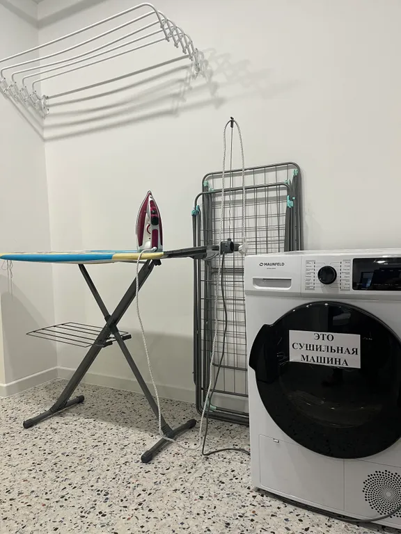 Квартира Квартира Уютная студия в стиле лофт с новым дизайнерским ремонтом — Красноярск