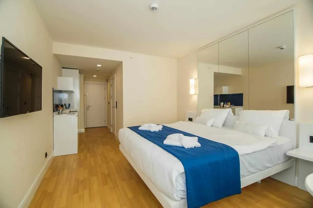 Апартаменты в Орби Сити с видом на море и танцующие фонтаны