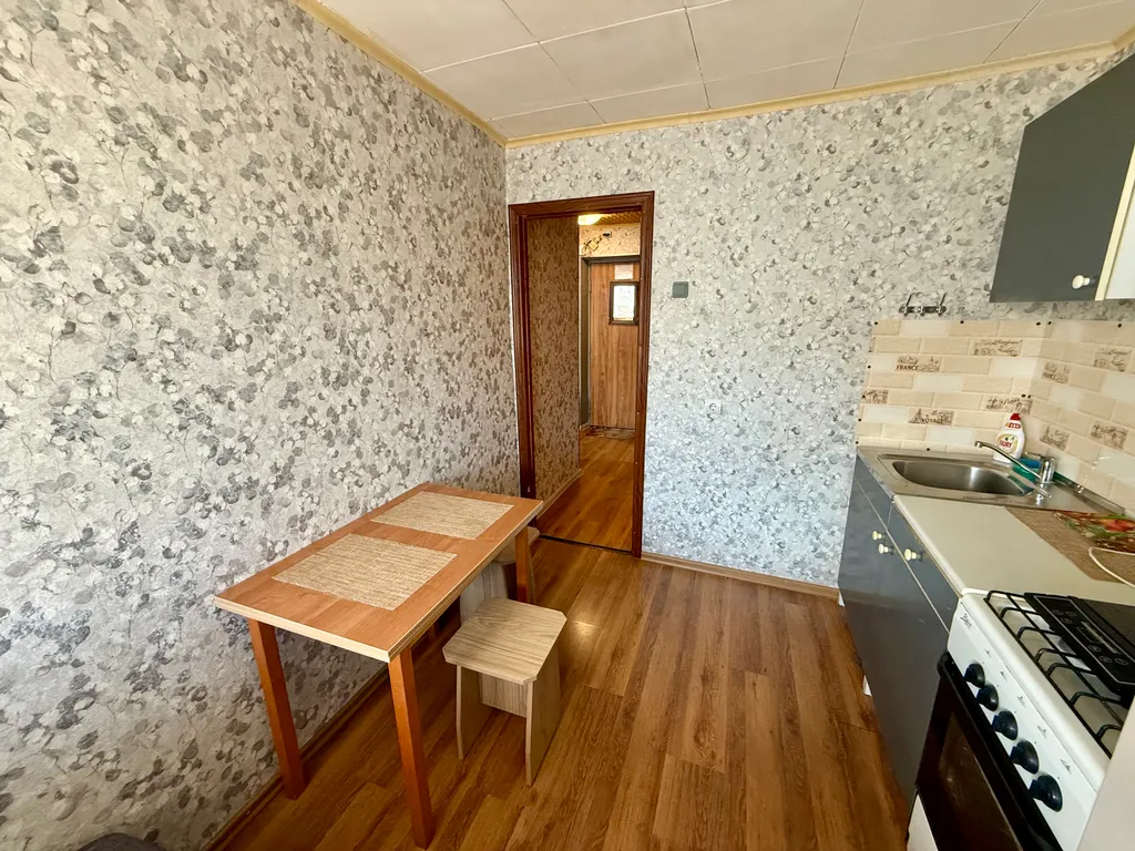 Квартира рядом с кафе Домино