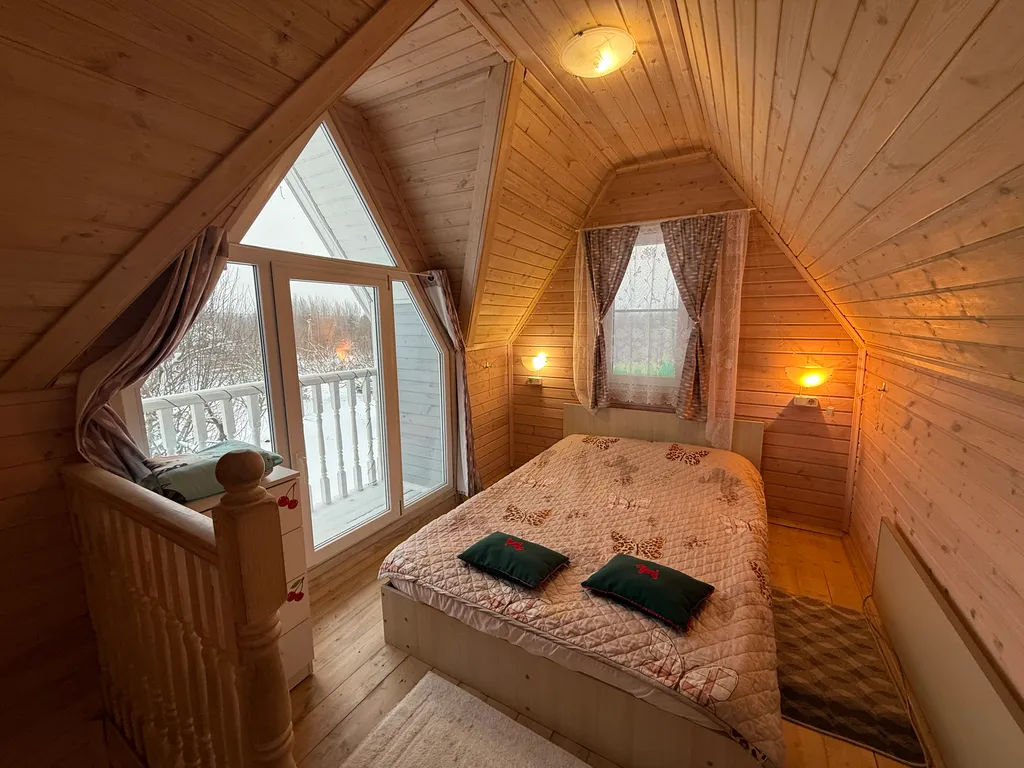 Уютный уголок с видом на горнолыжные трассы