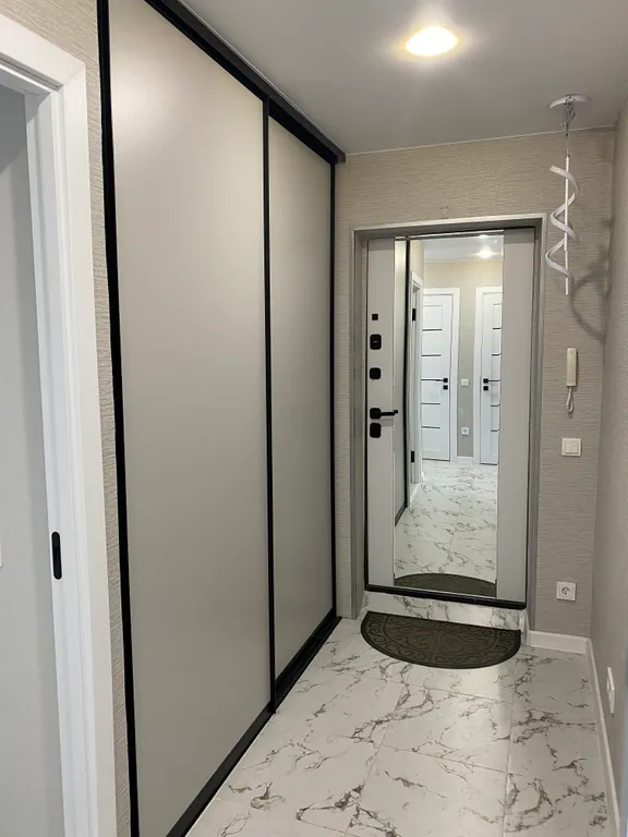 Уютная, светлая двухкомнатная квартира рядом с парком Поддубного