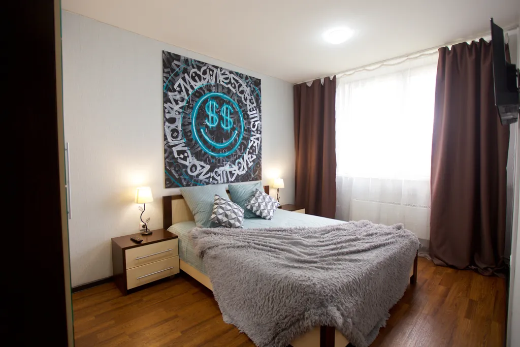 Квартира Квартира Стильная студия у ТРЦ Планета для 6 гостей — Красноярск