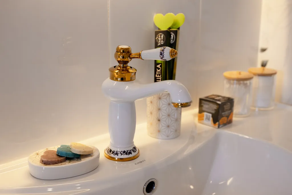 Премиальный домик с бассейном "Джуца Люкс"