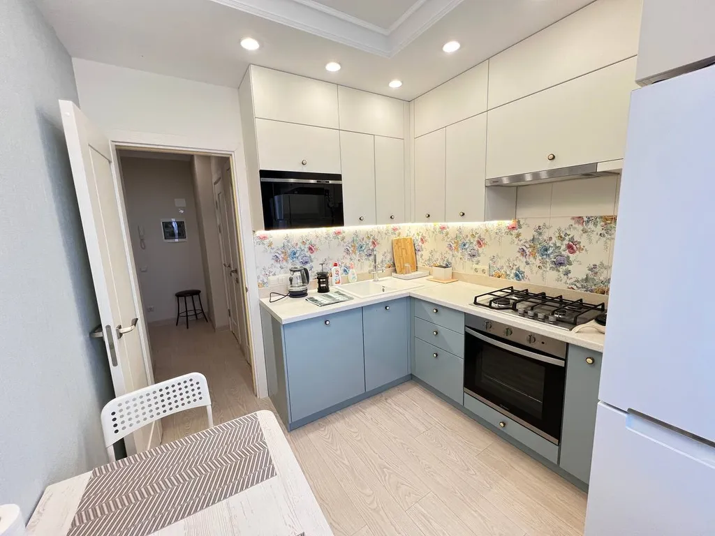 Двухкомнатная квартира с видом на море