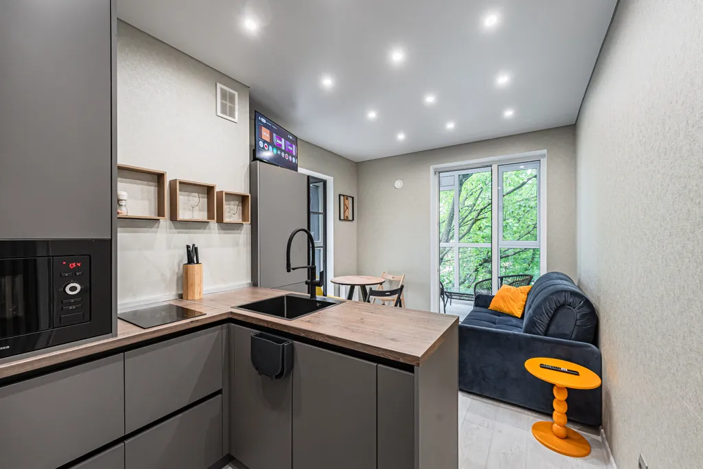 Уютная квартира возле моря — аренда посуточно в Отрадное