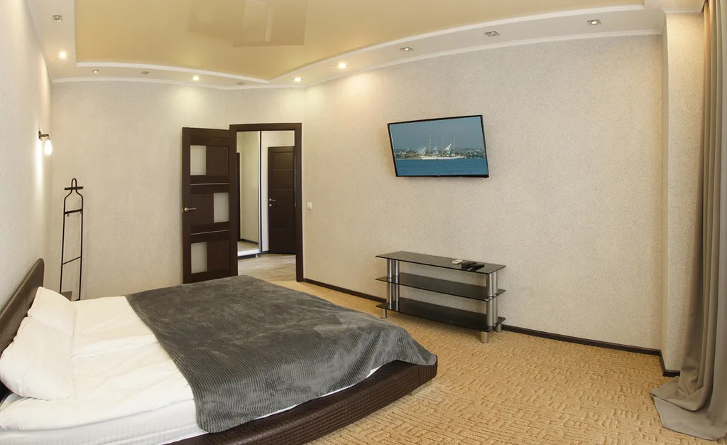 Квартира Апартаменты у Парка — Севастополь