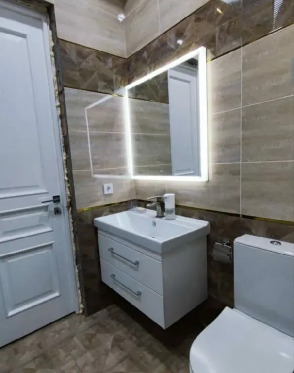 Уютная, светлая, новая квартира с панорамными окнами