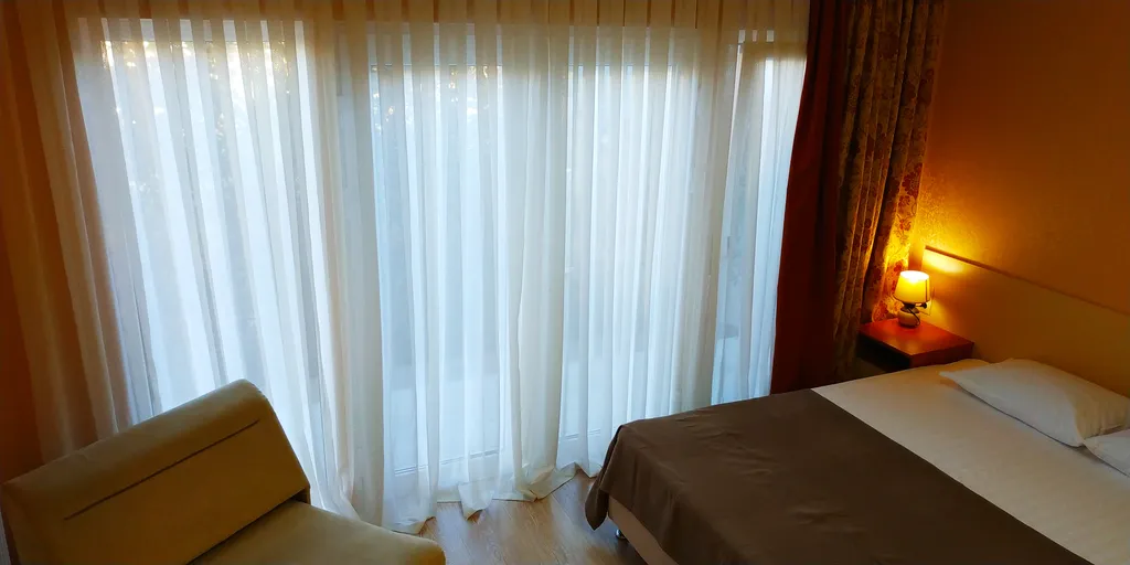 Судия в 600 метрах от моря в центре Адлера