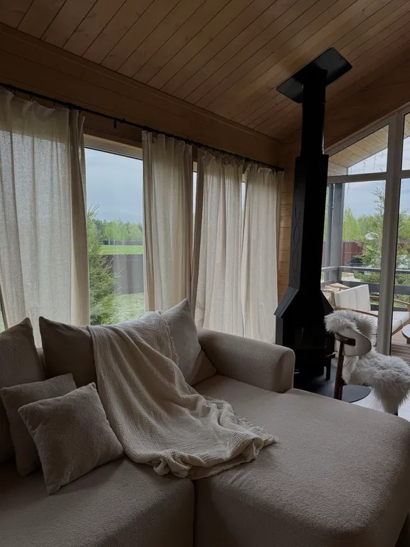 Коттедж Панорамный дом из пинтерест с камином и сауной — Семеновское