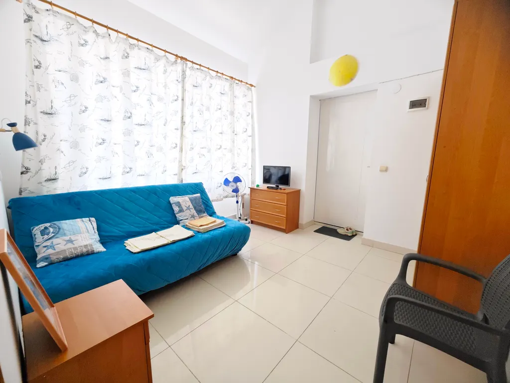 2-комнатный апартамент с видом на море