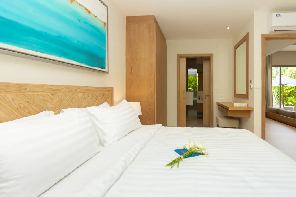 Светлая вилла с 3 спальнями и бассейном Бангтао, Лаян, Лагуна