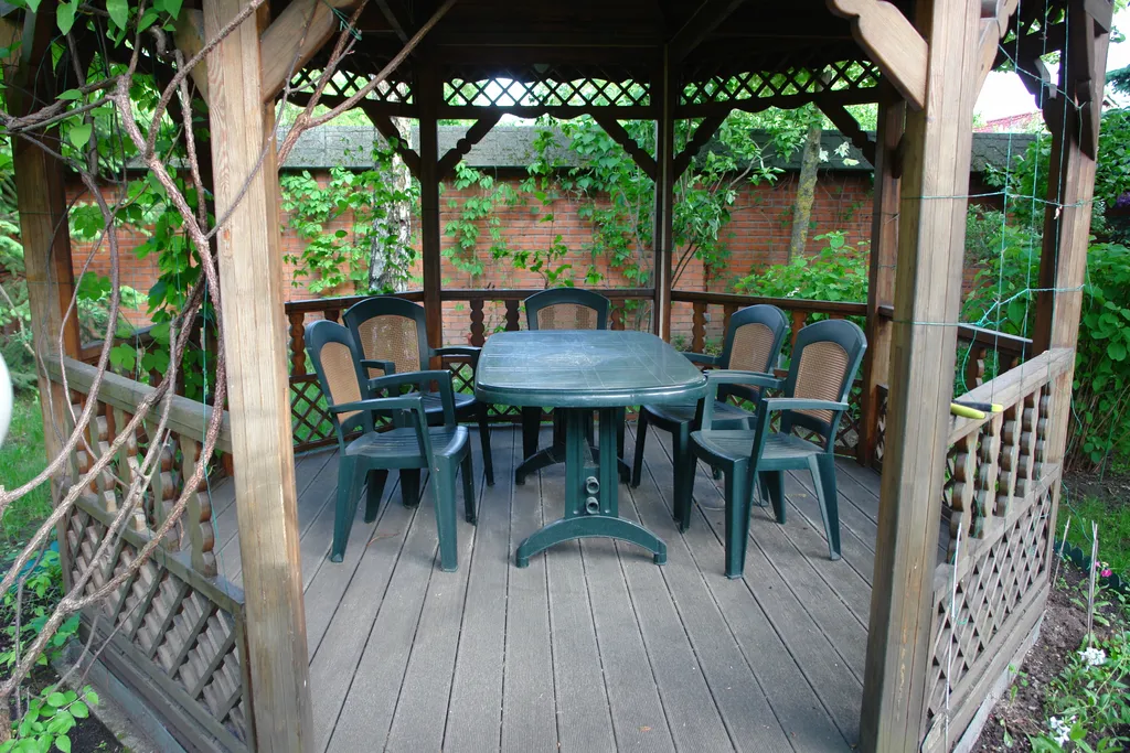 Дом в ботаническом саду