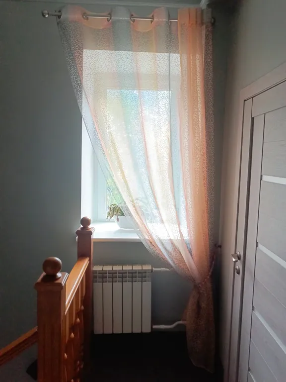 Гостевой дом Профессорский, коттедж в лесу недалеко от центра города