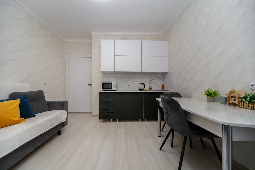 Кваpтиpа в жк Премьер у трк Семья