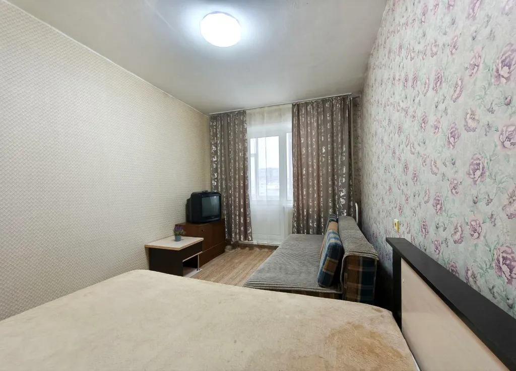 Квартира Однокомнатная квартира на Взлетке с видом на тихий двор — Красноярск