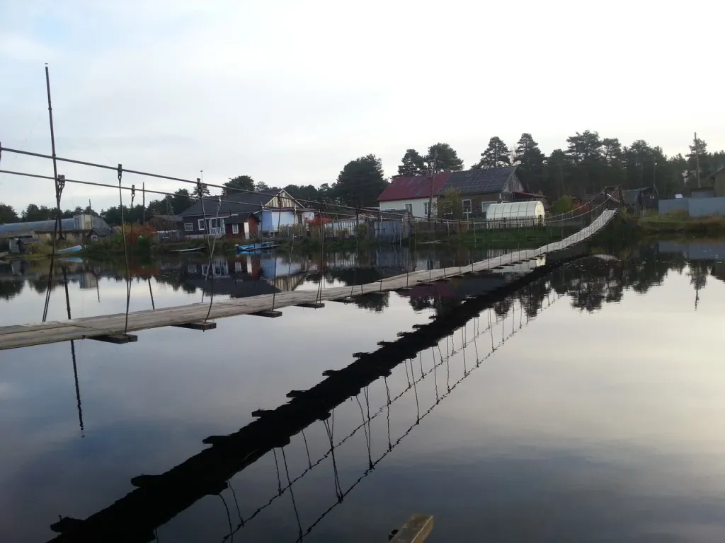 Дом в живописном месте с  видом на реку