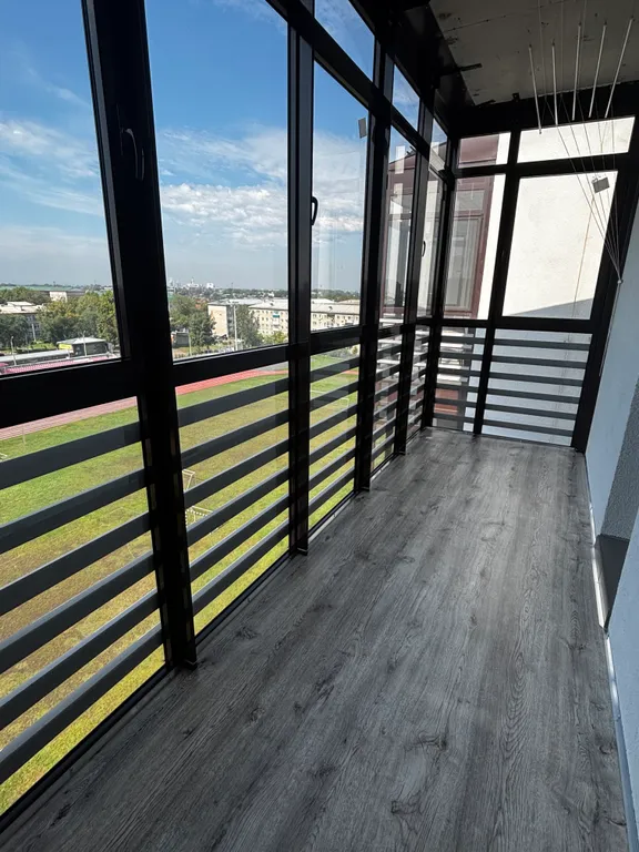 Уютная студия с дизайнерским ремонтом