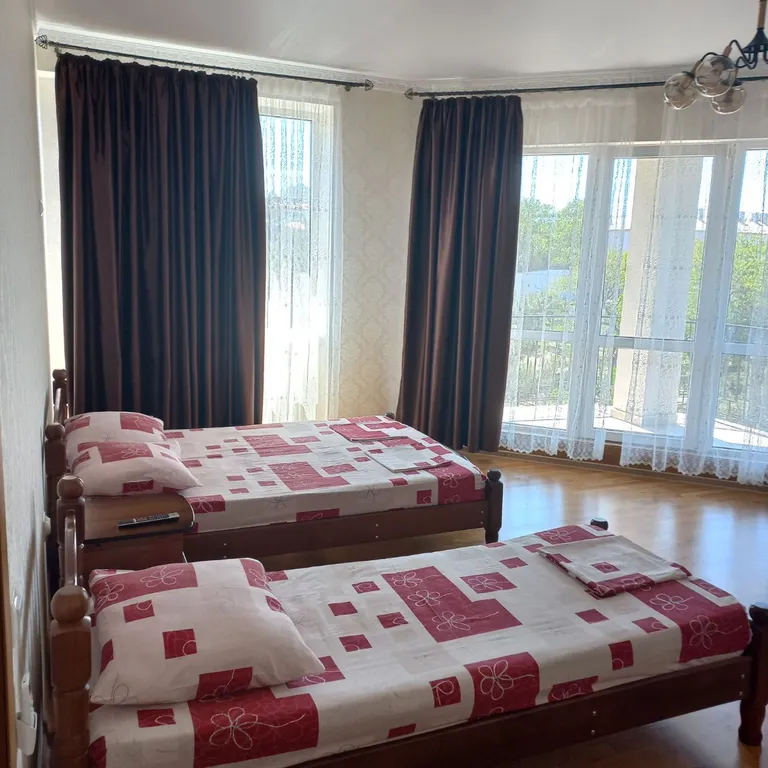 Квартира Просторная 2-комнатная квартира, 5 минут до моря — Геленджик