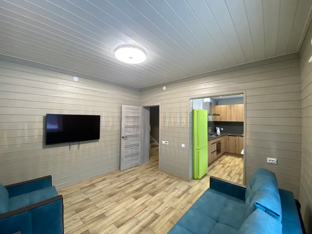 Комфортный и современный дом со всеми удобствами, баня и чан