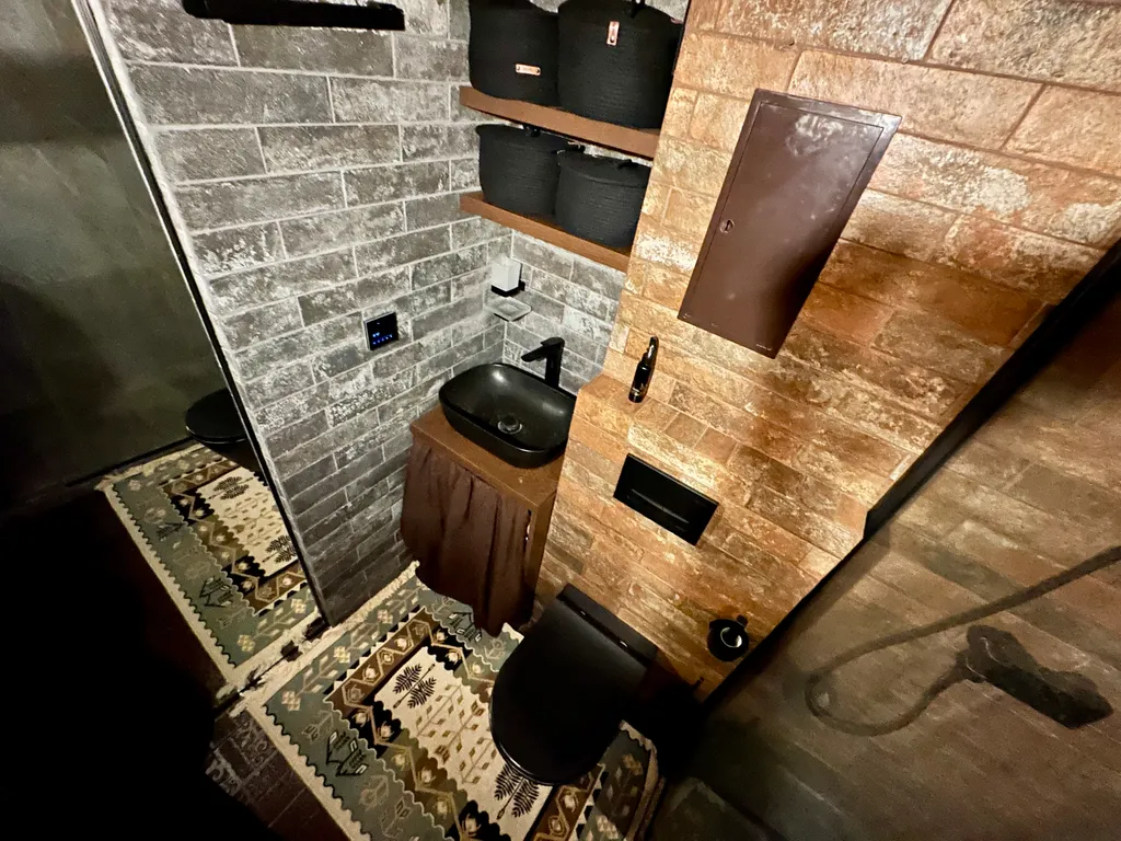 Двухуровневый апартамент с видом на горы